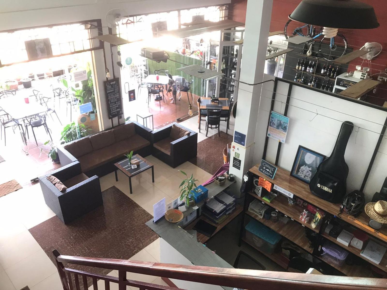Route 76 Guest House Сен Монуром Екстериор снимка