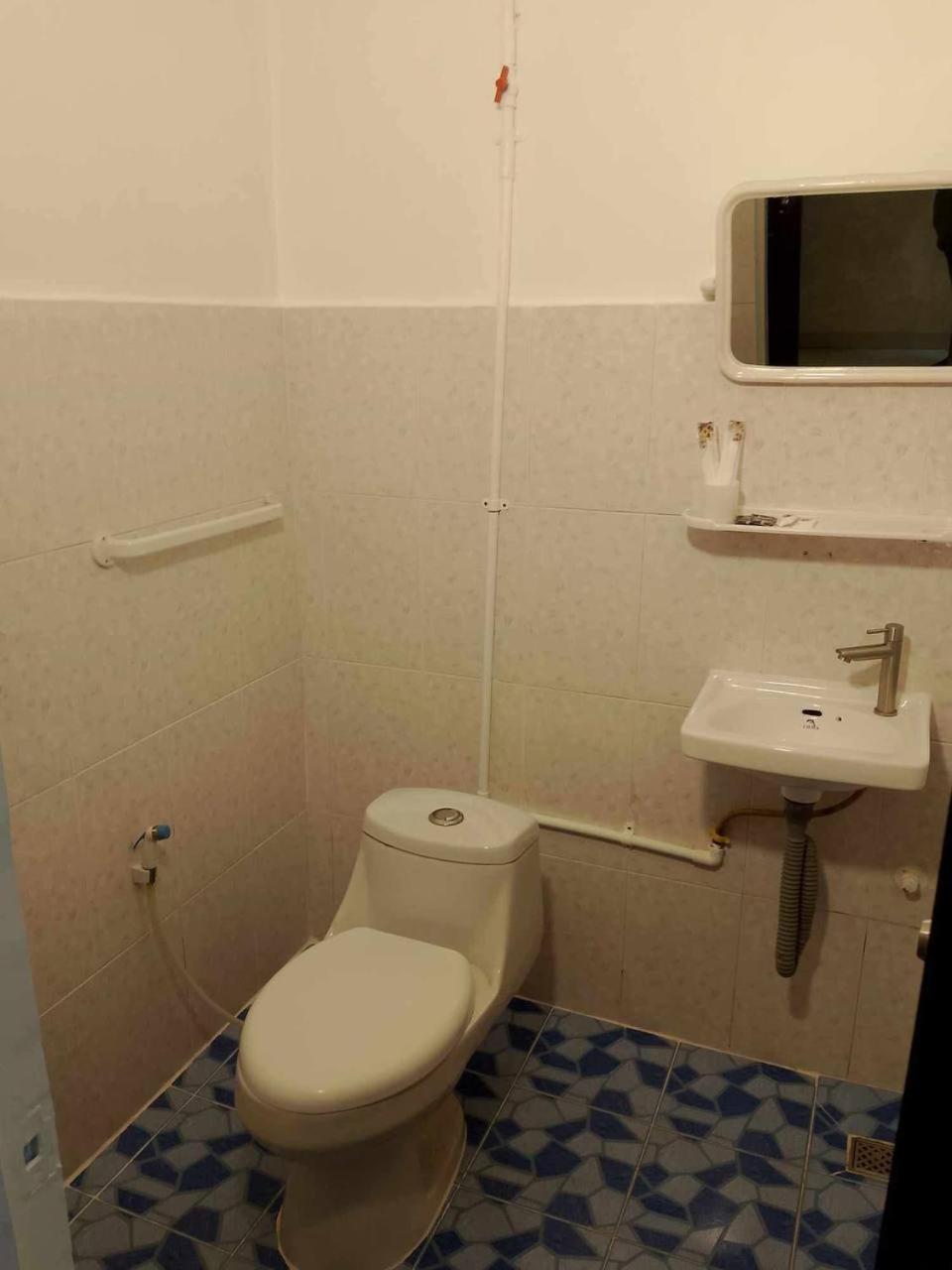 Route 76 Guest House Сен Монуром Екстериор снимка